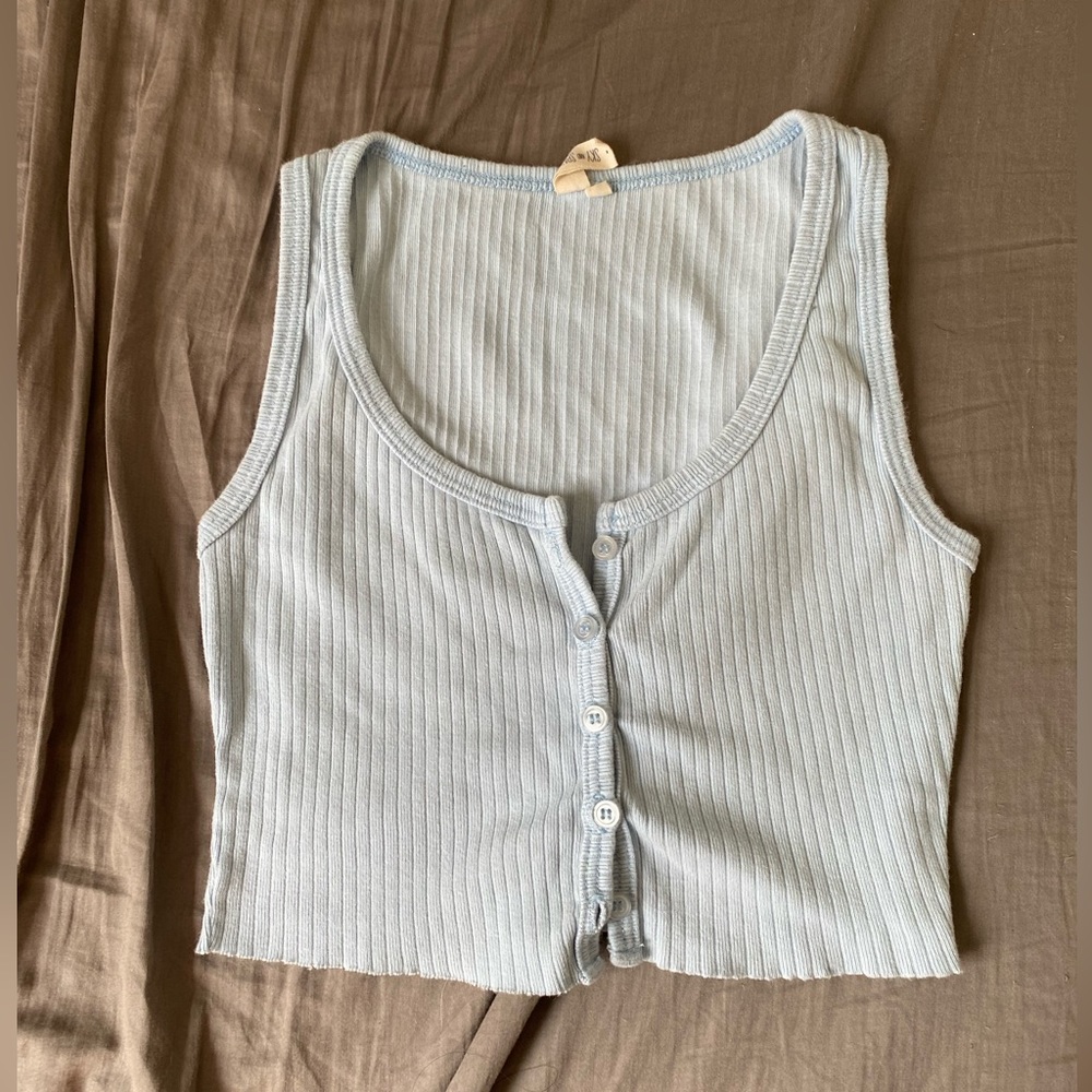 Blue cropped top